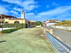 #25787 Uffici, box auto e posti auto