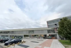 #2536683 Uffici con autorimesse in zona semicentrale