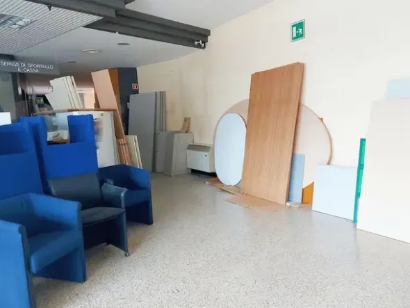 #21582 Uffici (Ex filiale bancaria)