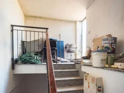 #15239 Ufficio al piano primo con lastrico solare