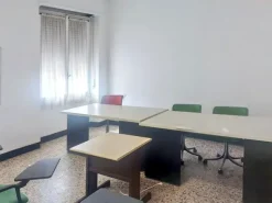 #2536108 Ufficio al piano primo in edificio residenziale