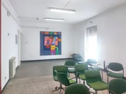 #2536108 Ufficio al piano primo in edificio residenziale