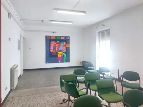 #2536108 Ufficio al piano primo in edificio residenziale