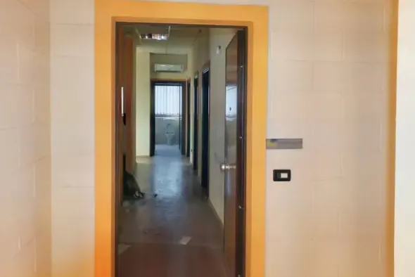 #19827 Ufficio al piano primo in zona industriale