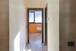 #19827 Ufficio al piano primo in zona industriale