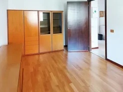 #22111 Ufficio al piano primo utilizzato come residenza