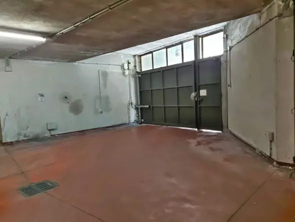 #22111 Ufficio al piano primo utilizzato come residenza