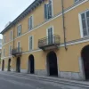 #18704 Ufficio al piano secondo con ampia autorimessa