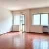 #23833 Ufficio con cantina e posto auto in edificio residenziale