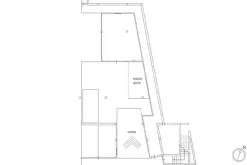 #25781 Ufficio con due posti auto