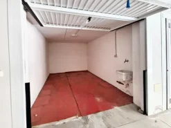 #23087 Ufficio con garage e cantina in edificio residenziale