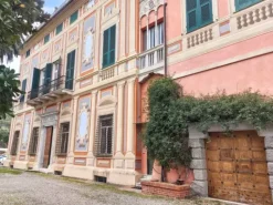 #2525010 Ufficio con posti auto all'interno del Palazzo Imperiale Bertani