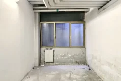 #2537495 Ufficio con posti auto coperti e depositi