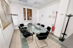 #22769 Ufficio duplex con sottotetto e autorimessa