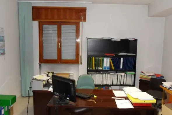 #18847 Ufficio duplex e deposito seminterrato