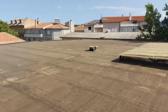 #19438 Ufficio e lastrico solare in edificio polifunzionale