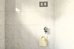#24651 Ufficio e posto auto in edificio polifunzionale