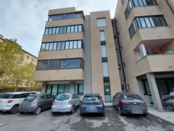 #14207 Ufficio in complesso residenziale