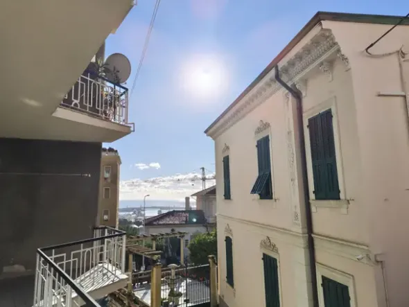 #2638415 Ufficio in edificio residenziale