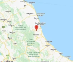 #15880 Ufficio in palazzina (sub 24) e pertinenze
