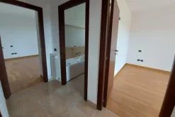 #14846 Ufficio in palazzina (sub 22) e pertinenze