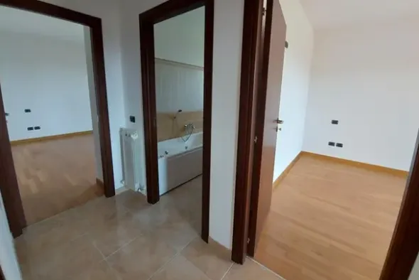 #14846 Ufficio in palazzina (sub 22) e pertinenze