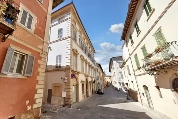 #24784 Ufficio in palazzo storico (sub 95)