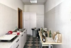 #23919 Ufficio in zona artigianale con parcheggio