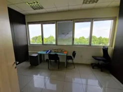 #2536292 Ufficio Moderno a Forlì - Vicinanze Casello Autostradale