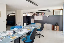 #21625 Ufficio open space arredato al piano secondo