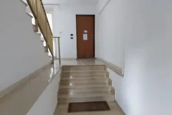 #14751 Ufficio piano primo con balcone e terrazzo
