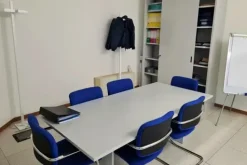 #21161 Ufficio piano secondo e due posti auto coperti