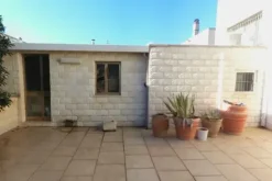 #19469 Ufficio piano terra con corte interna privata