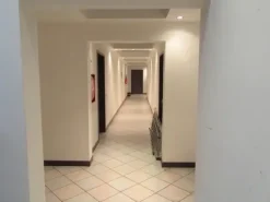 #1648 Ufficio (sub 74) al piano primo di centro commerciale