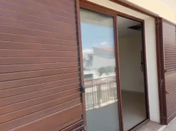 #18471 Ufficio su due livelli con area pertinenziale