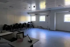 #14860 Uffici piano primo in nucleo commerciale