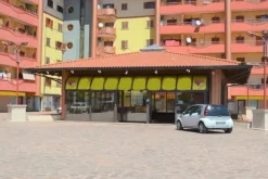 #7135 21 unità adibite a locali commerciali