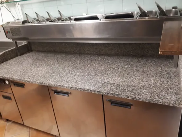 Urbino - attrezzature usate per pizzeria