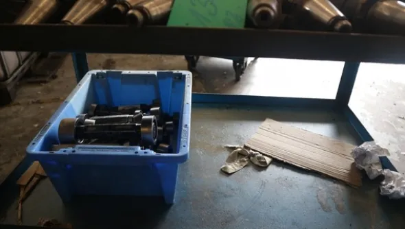 250#5049 Utensili e strumenti di misura