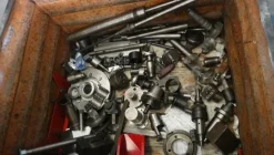 250#5049 Utensili e strumenti di misura