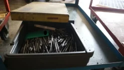 250#5049 Utensili e strumenti di misura