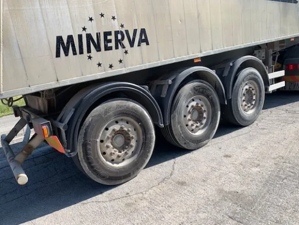17#8237 Vasca Minerva