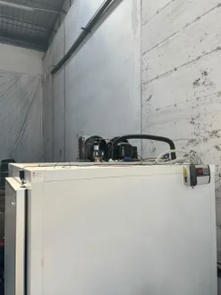 vendesi cella frigo positiva quasi nuova!