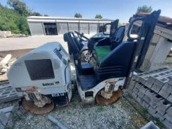 1#7869 Vendita in blocco di Autoveicoli Mezzi d'opera Container e Box di cantiere edile