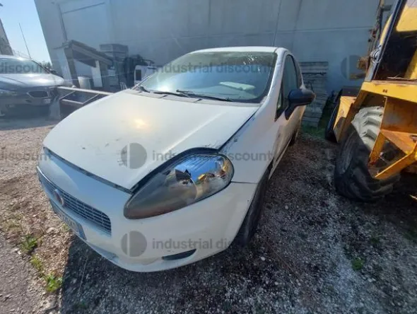1#7869 Vendita in blocco di Autoveicoli Mezzi d'opera Container e Box di cantiere edile