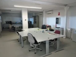 VENDITA MODERNO EDIFICIO