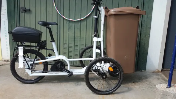 Vendo, bici a tre ruote personalizzate produzione