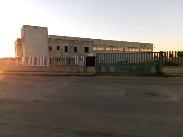 Vendo capannone industriale
