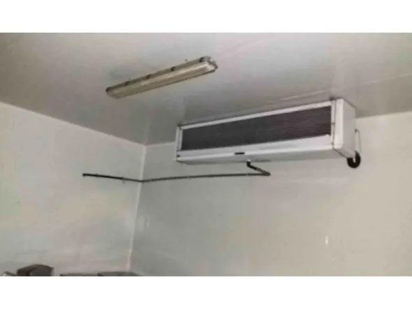 vendo 5 celle frigo- tot 200 mq