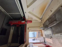 Vendo centro di lavoro waterjet